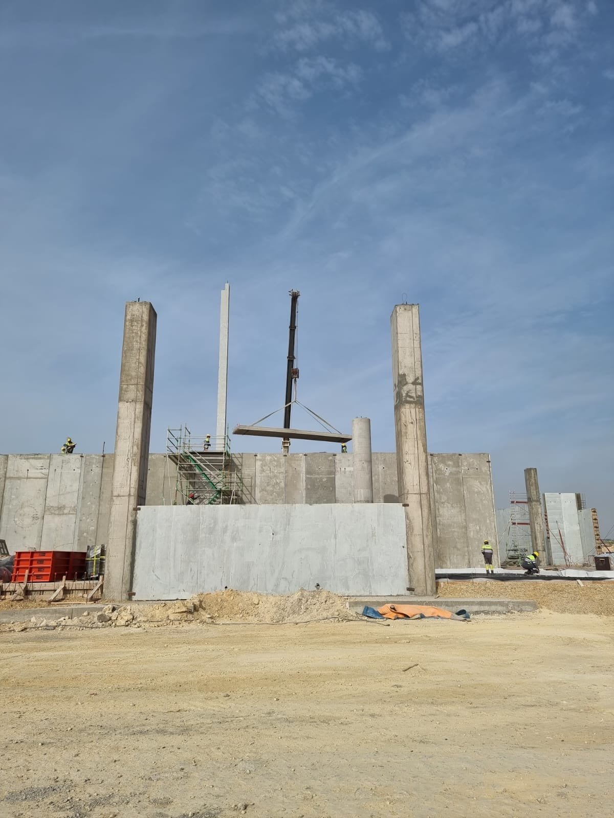 Grue mobile 80 Tonnes